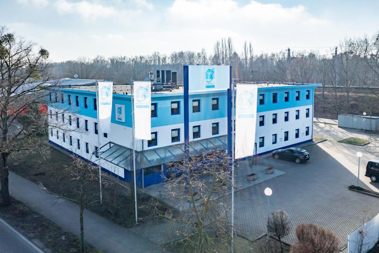 T3 Budget Berlin Hennigsdorf Buitenkant foto
